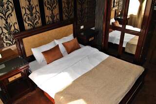 Отели типа «постель и завтрак» Hotel Edinburgh Caracal Двухместный номер с 1 кроватью-15